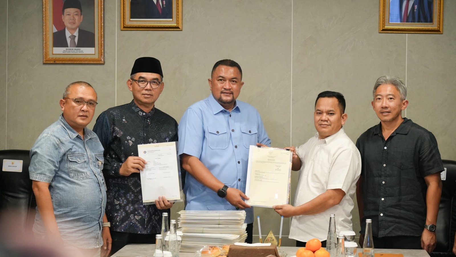 Rudy Susmanto Terima Aset PSU Sentul City