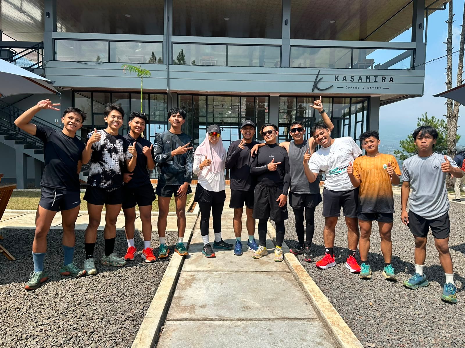 TiduRUN Cisarua Temukan Jalur Trail Run Baru di Puncak, Medannya Bikin Ketagihan