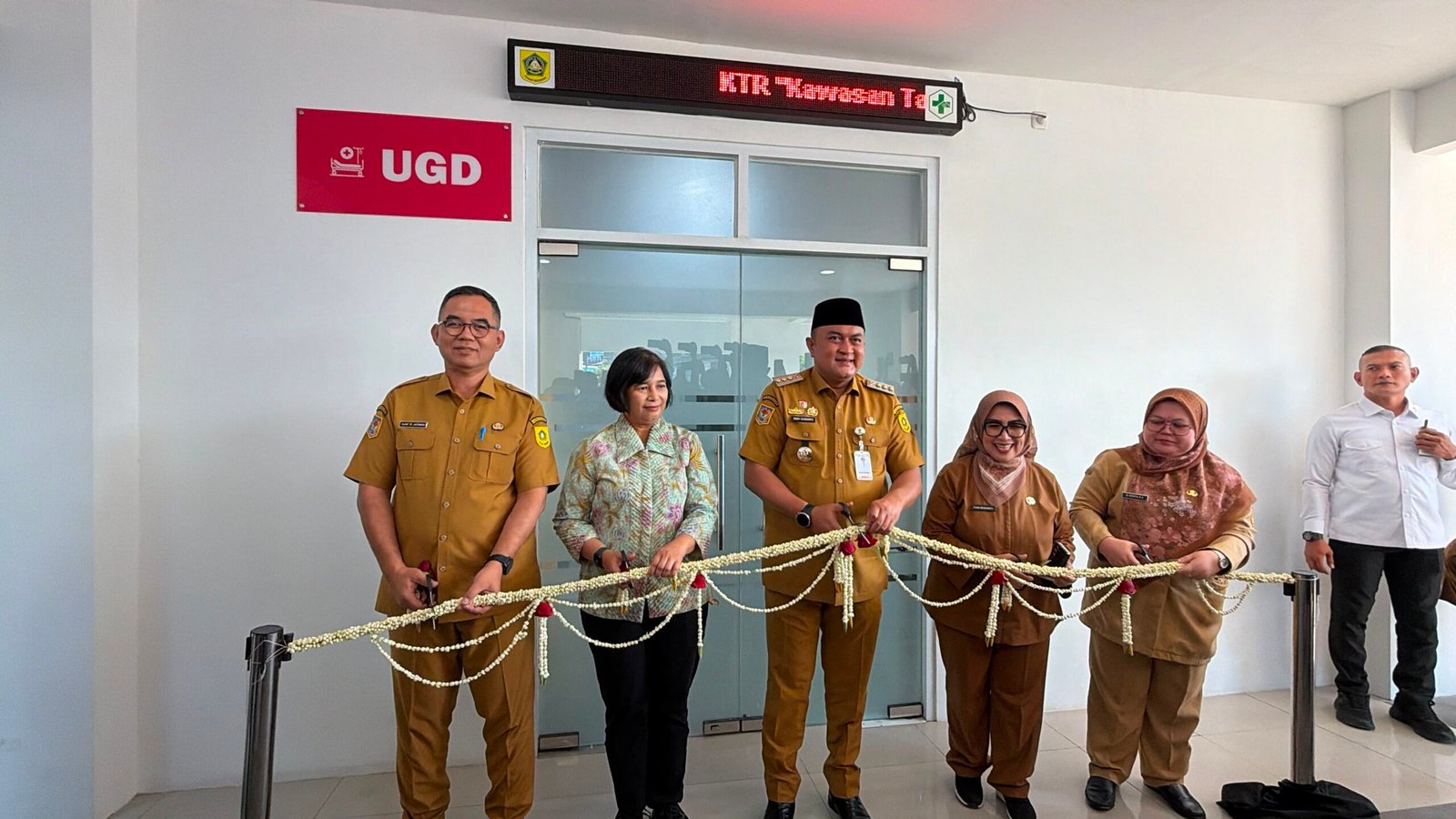 Diresmikan Rudy Susmanto, Puskesmas Mangkuluhur Citeureup Kembali Beroperasi