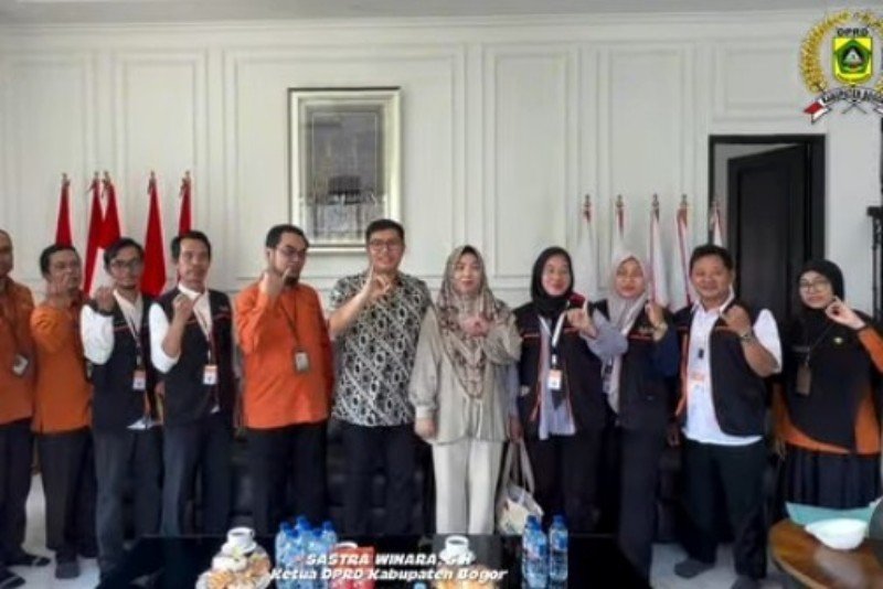 Ketua DPRD Sastra Winara Ajak Warga Sukseskan Sensus Ekonomi 2026, Data Akurat Jadi Kunci Kemajuan Bogor