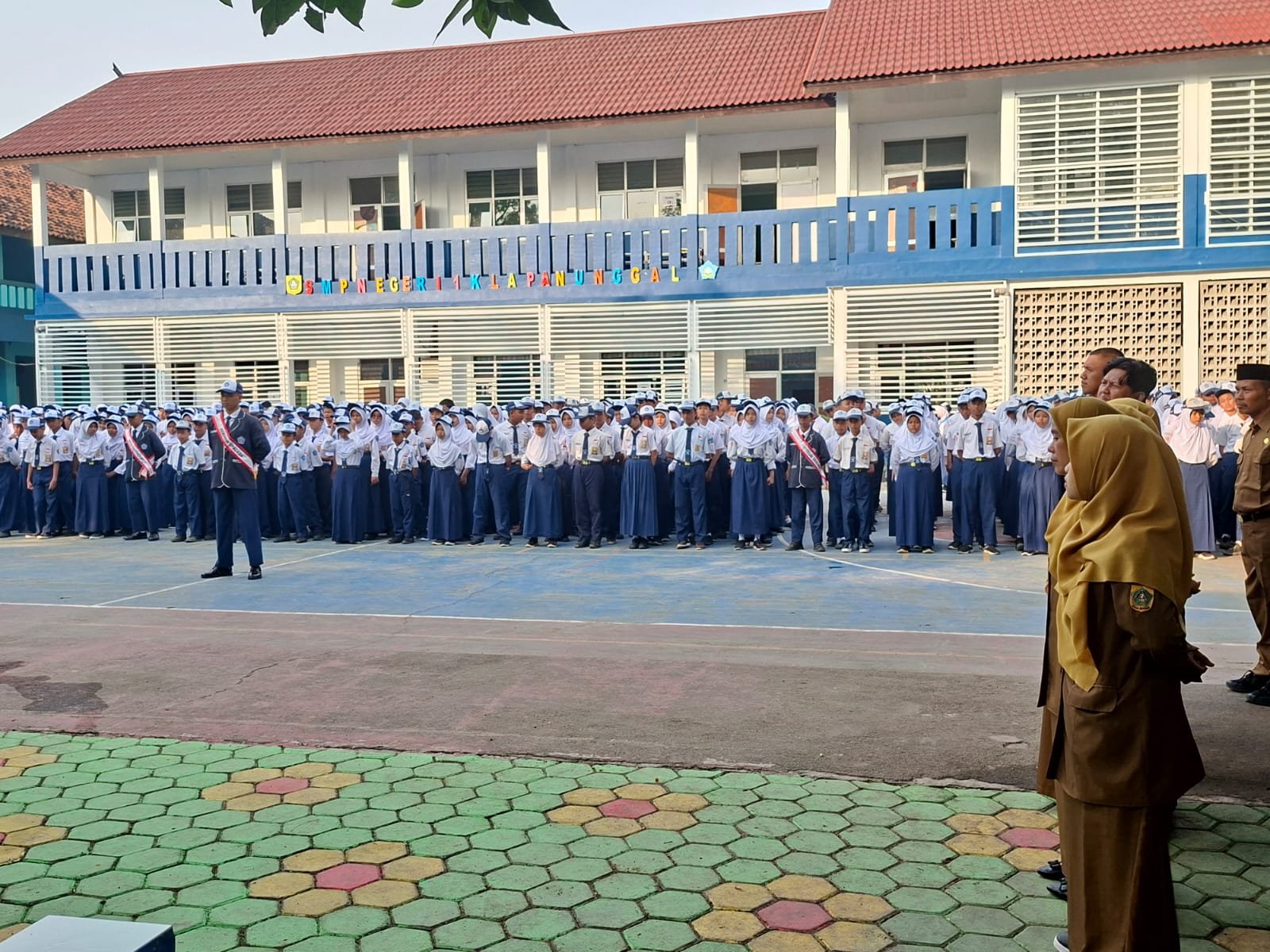 PD Goes to School di SMPN 1 Klapanunggal, Kadiskominfo Bogor Ingatkan Bahaya Narkoba dan Pentingnya Karakter