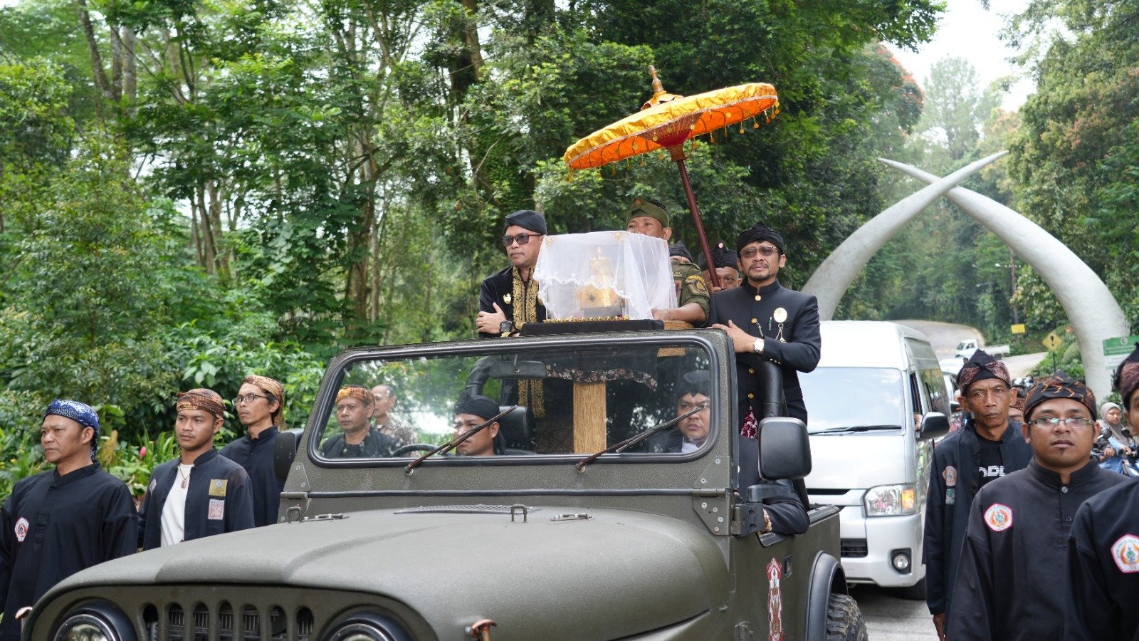 Kirab Mahkota Binokasih di Bogor 2026: Jejak Keagungan Sunda yang Kembali Dihidupkan