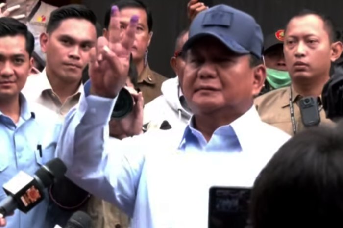 Capres Prabowo Subianto Memilih di TPS 33 Bojongkoneng, Harapan Kemenangan Satu Putaran Pilpres 2024